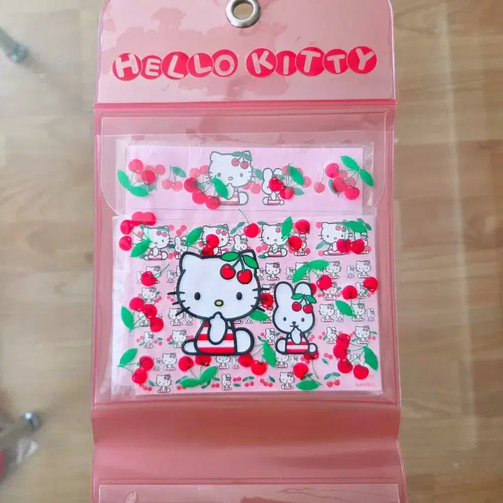 [BUNJANG] Sanrio Hello Kitty Cherry 3-Tier Wall Pocket Organizer / [고전] 키티 체리 3단 월포켓(무료배송)
