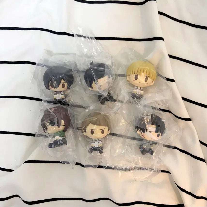 [SOLD OUT] 진격의 거인 진격거 쿠지 제일복권 i상 h상 초코노코 6종 일괄