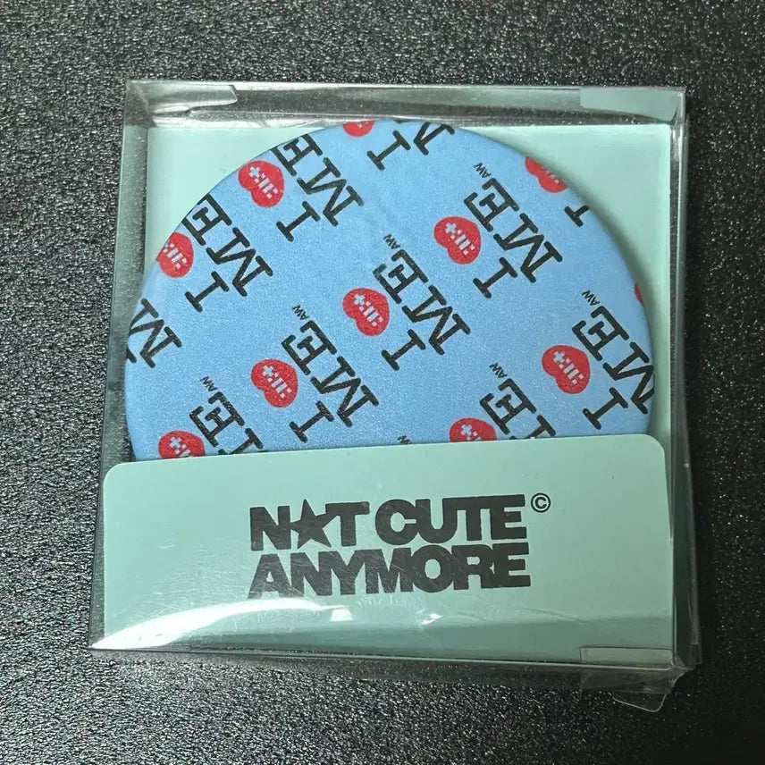[BUNJANG] ILLIT Ashley Williams Not Cute Anymore Mirror / 아일릿 not cute anymore ashley williams 거울