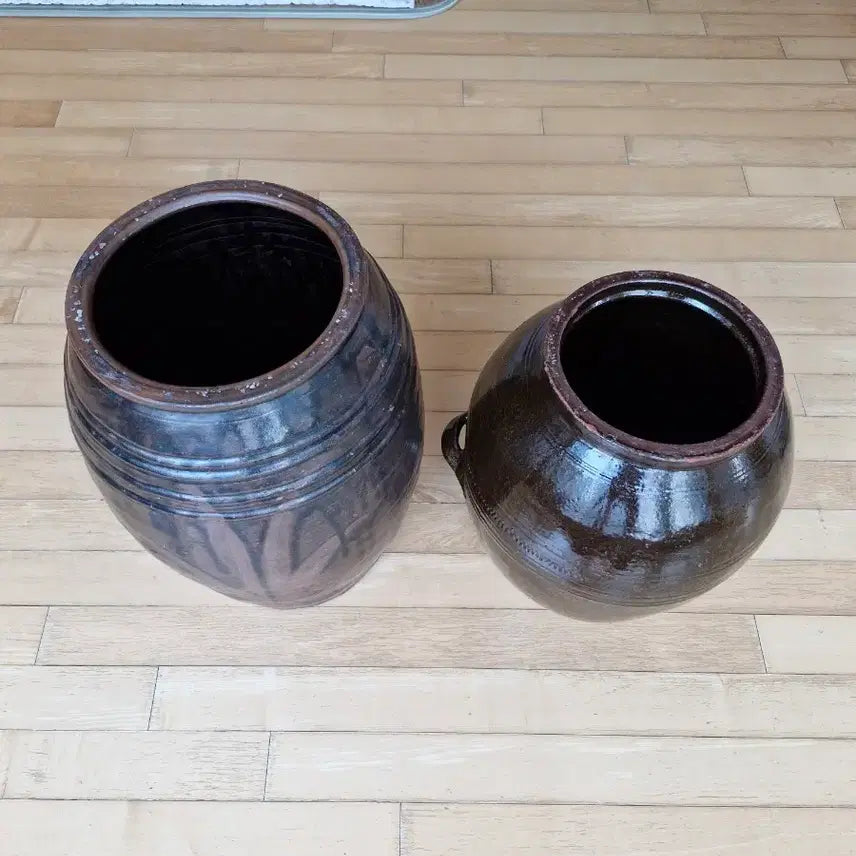[BUNJANG] Vintage Onggi Jar Set of 2 / 빈티지 옹기 항아리 2개