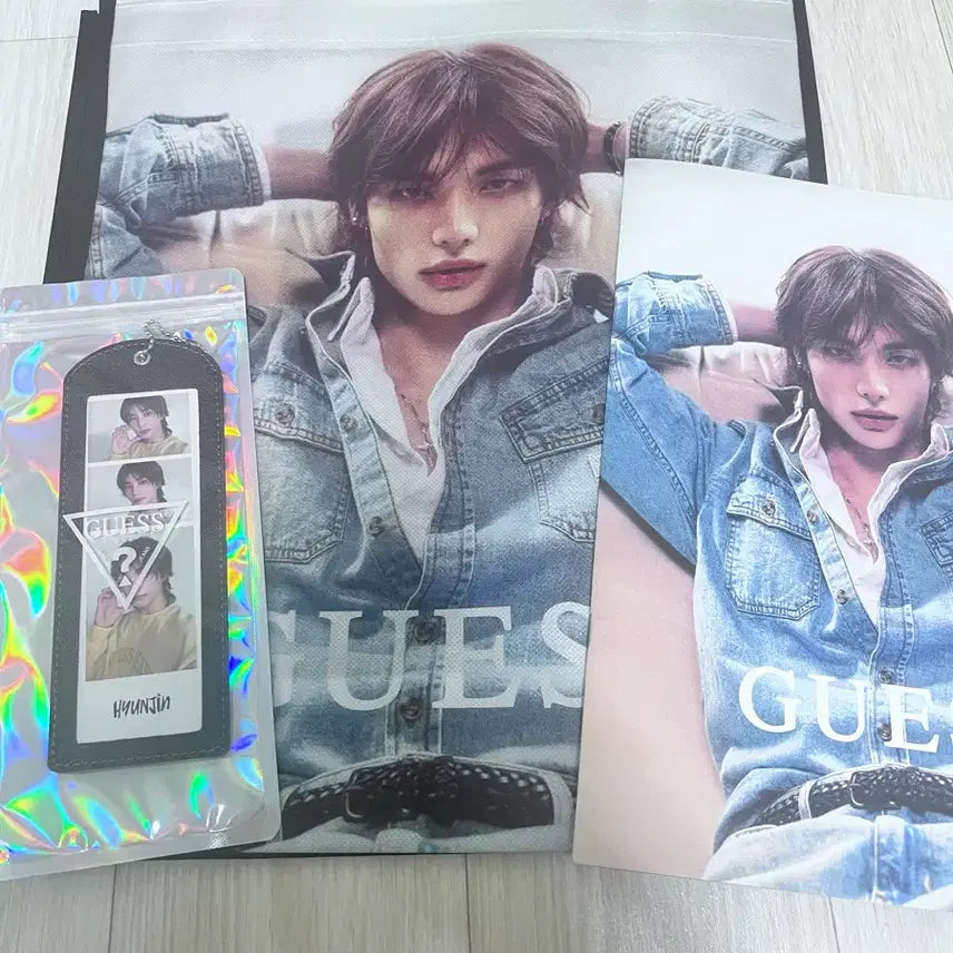 [BUNJANG] Guess Hyunjin Goods Bundle Set / 게스 현진 굿즈