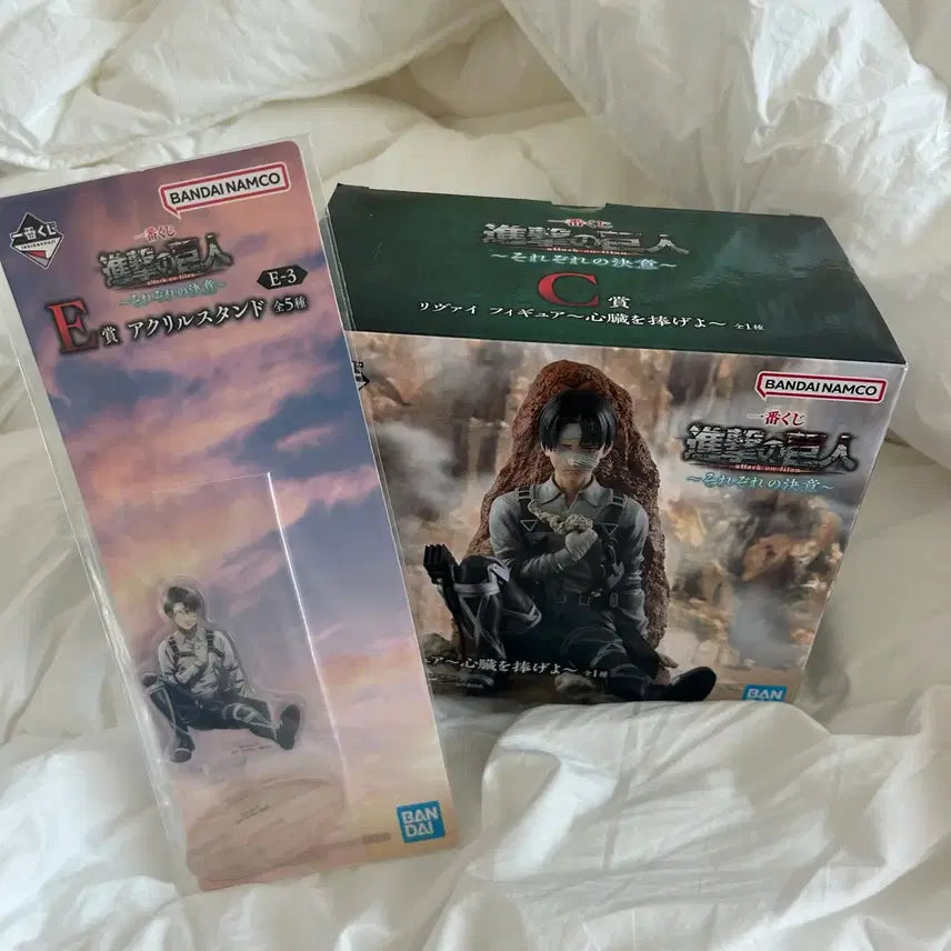 [BUNJANG] Attack on Titan Levi Figure C &amp; E Set (Sealed) / 진격의거인 (택포) C상 E상 미개봉 리바이세트