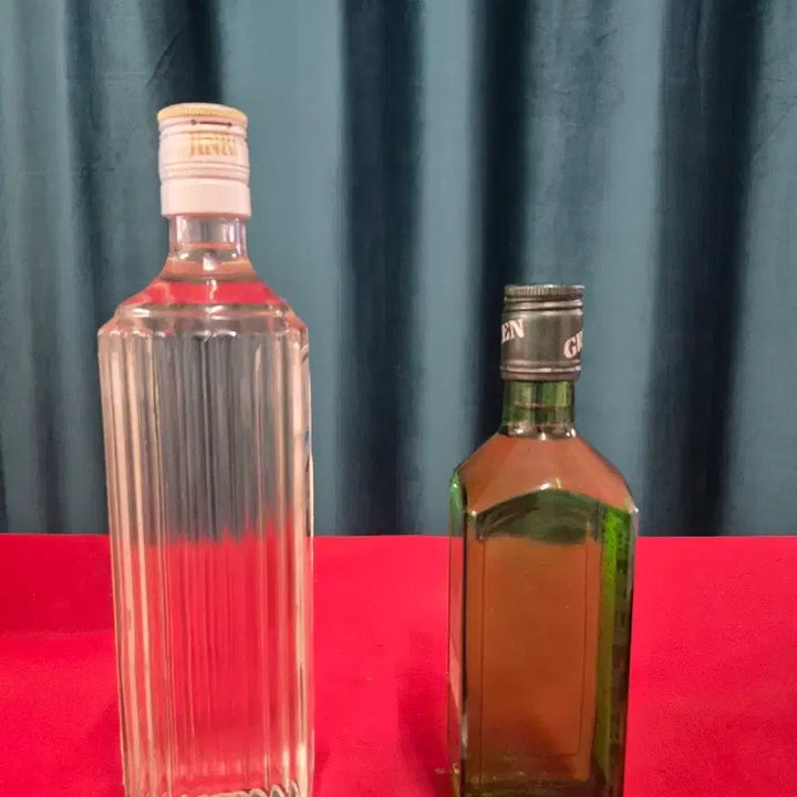 [BUNJANG] Jinro 70th Anniversary 30+ Year Old Soju Bundle (Extremely Rare) / 진로 창업70주년 기념주!94년32년산(희귀수집)소주