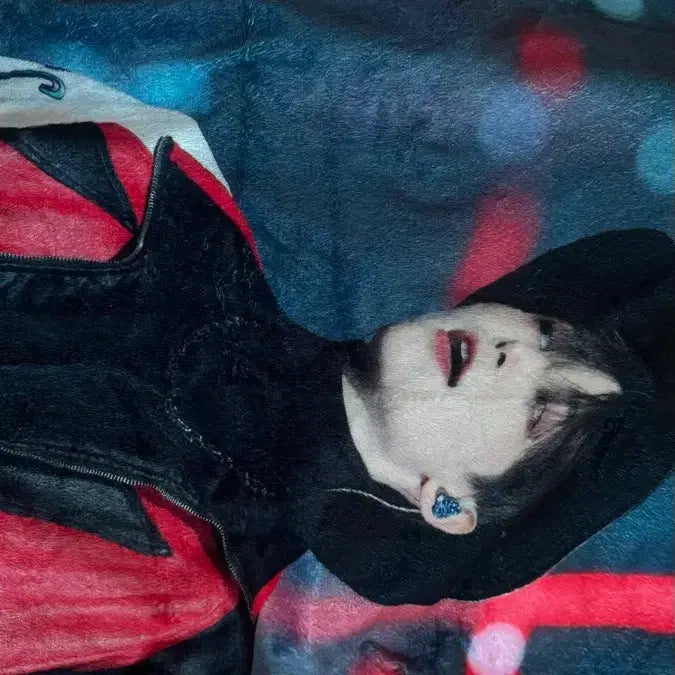 [BUNJANG] CRAVITY Koo Jungmo Mint Condition Blanket / 크래비티 구정모 정모 담요 양도 판매
