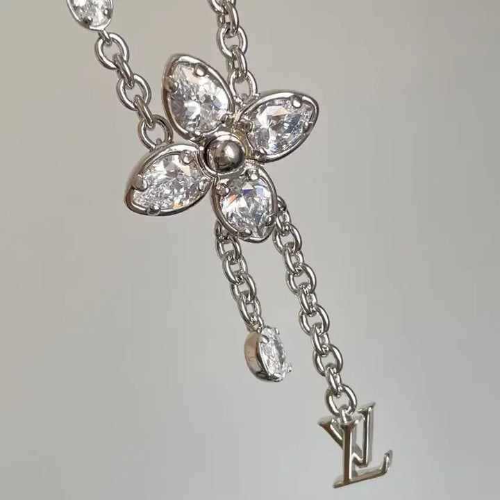 [BUNJANG] Louis Vuitton Flower Pendant Necklace / 루이비통 플라워 팬던트 목걸이