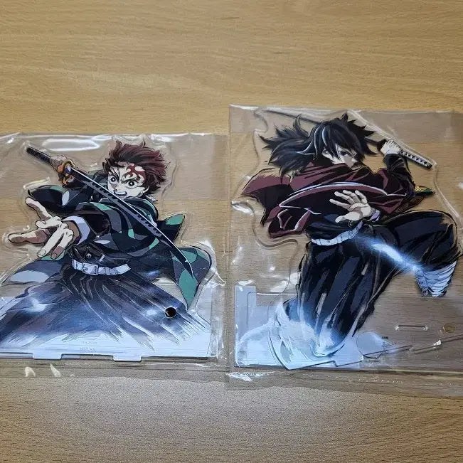 [BUNJANG] Demon Slayer: Kimetsu no Yaiba Mugen Train Arc Endroll Web Shop Kuuji C107 Tanjiro &amp; Giyu C-Prize Acrylic Stand / 귀멸의 칼날 무한성편 엔드롤 웹샵 쿠지 C107 탄지로 기유 C상 아크릴