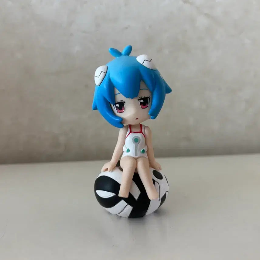 [BUNJANG] Evangelion Ayanami Rei Mini Figure / 에반게리온 아야나미 레이 피규어 미니