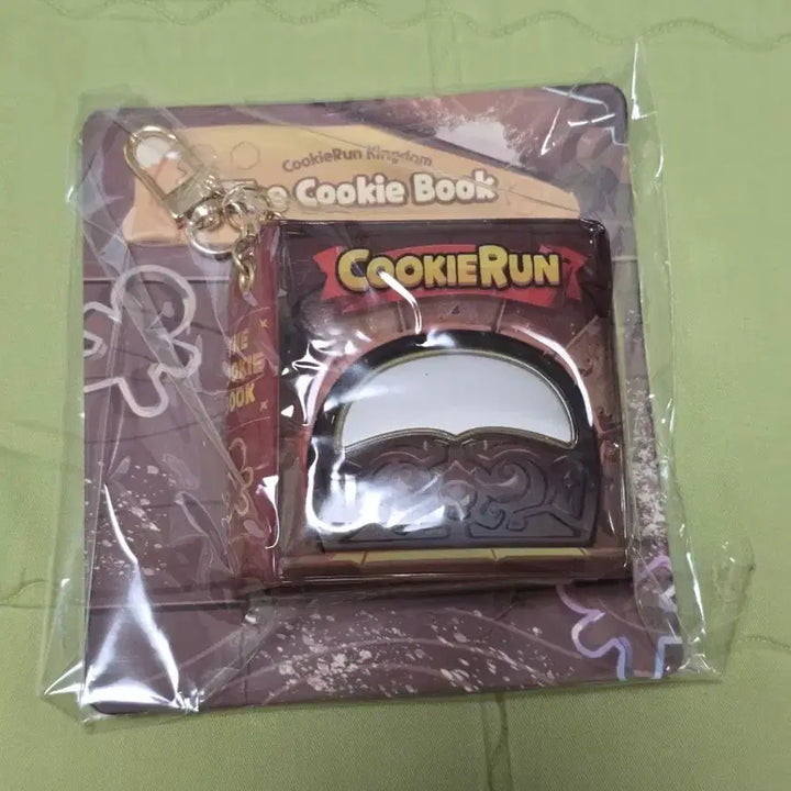 [BUNJANG] Cookie Run Sealed Sticker Album / 쿠키런 띠부씰 북 미개봉
