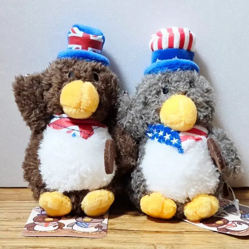 [BUNJANG] Gentleman Penguin Keyring Set (2 Types) / (세트) 신사 펭키 키링 2종