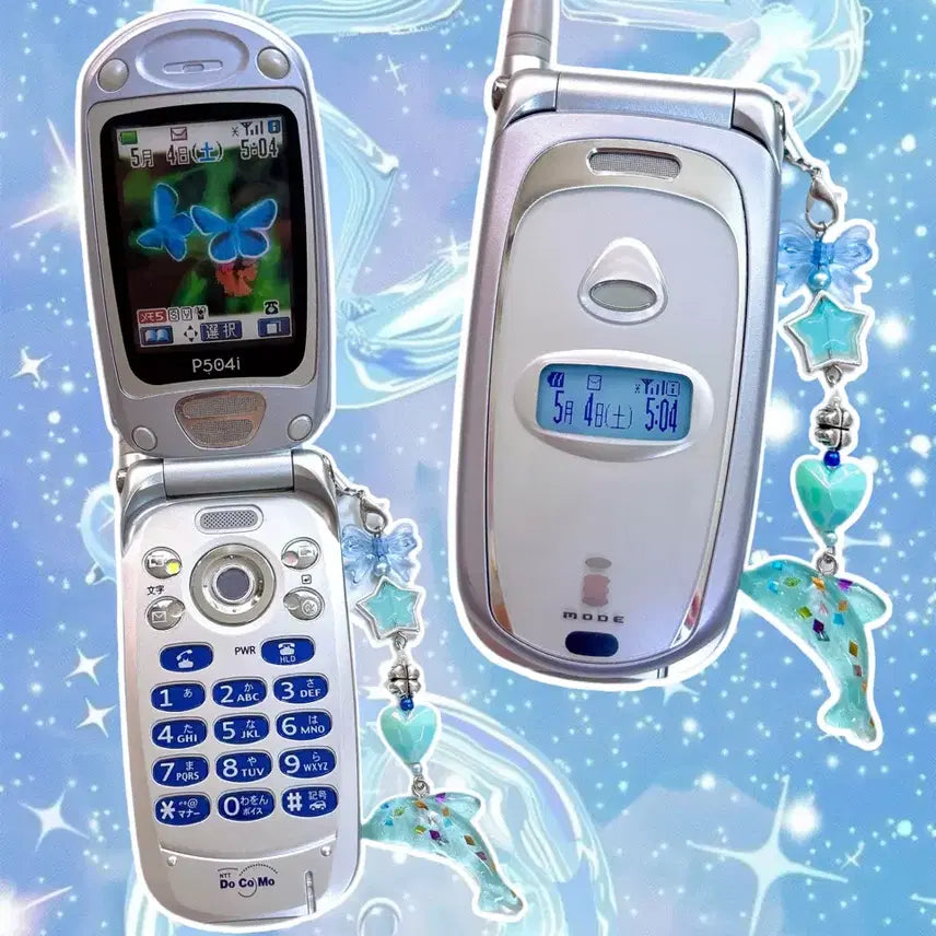 [BUNJANG] Docomo Classic Folder Phone Mock-up (Non-functional) / 도코모 고전 폴더폰 목업폰(작동x)