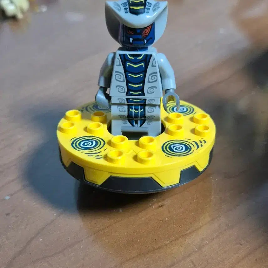 [BUNJANG] LEGO Ninjago Snake Minifigure Spinners / 레고 스네이크 군단 미니피규어 닌자고팽이