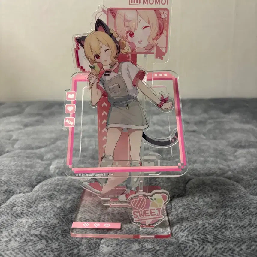 [BUNJANG] Blue Archive Momoi Acrylic Diorama / 블루아카 모모이 아크릴 디오라마