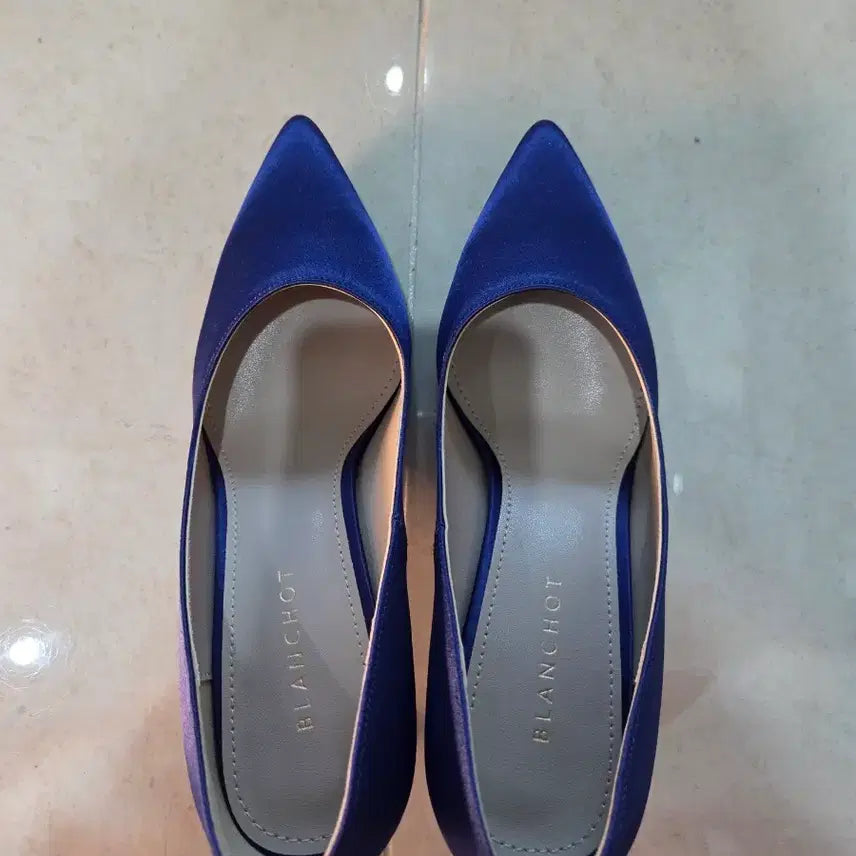 [BUNJANG] Blanssow Salma Moroccan Heels Navy/Red Brown / 블랑쇼 모로코 살마 네이비 레드브라운 220
