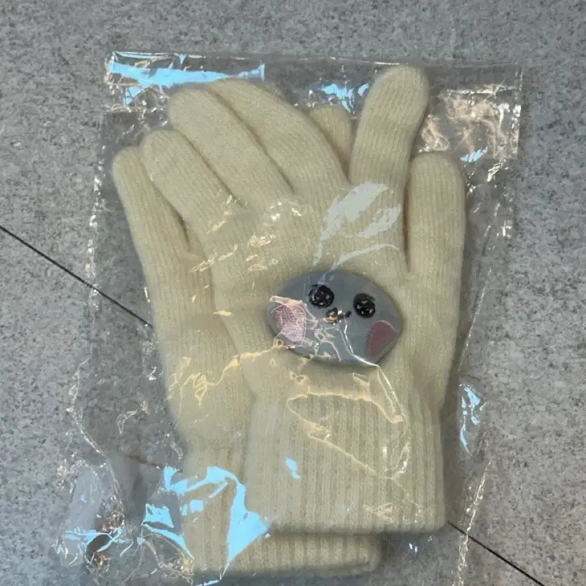 [BUNJANG] RIIZE Hug MD Song Yongdori Gloves / 라이즈 허그MD 송용돌이 장갑