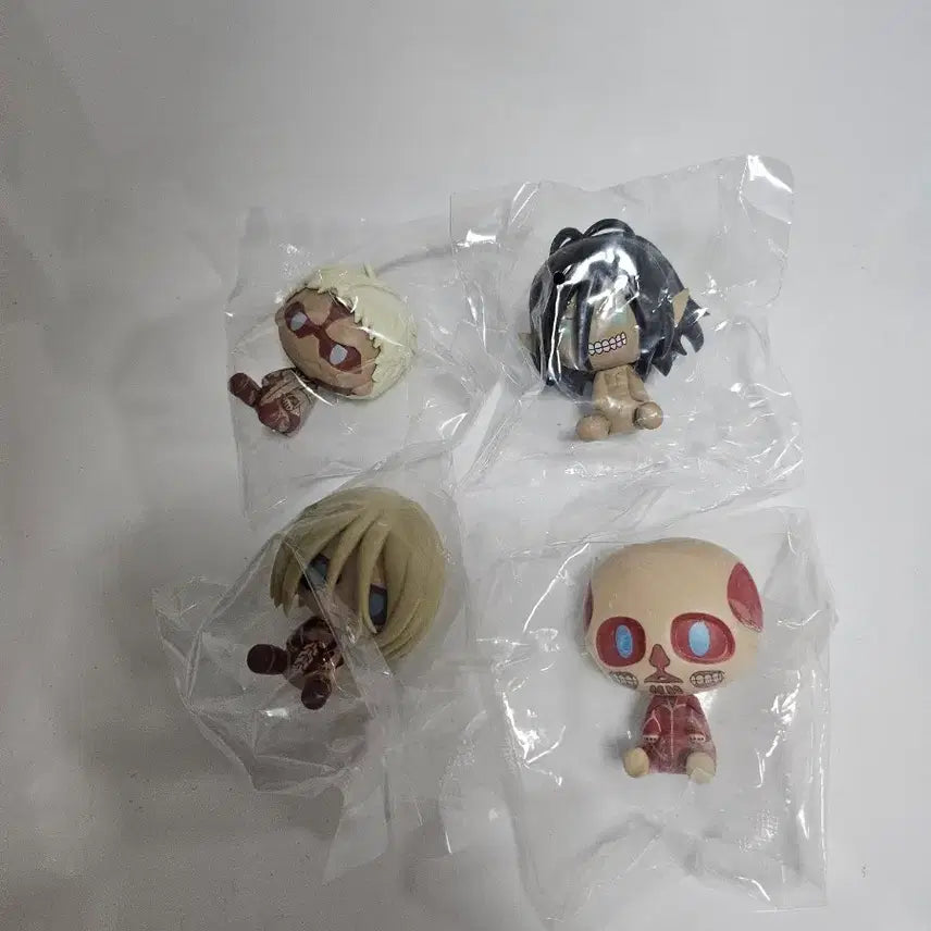 [SOLD OUT] 미개봉) 진격의거인 제일복권 초코노코 4종