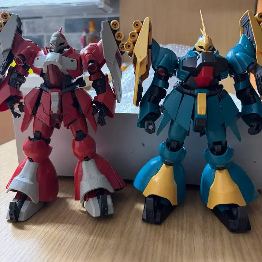 [BUNJANG] RE/100 YAKTU DOGA Guney &amp; Ques (Pre-assembled Model Kit) / RE/100 야크트 도가 규네이,퀘스 가조립