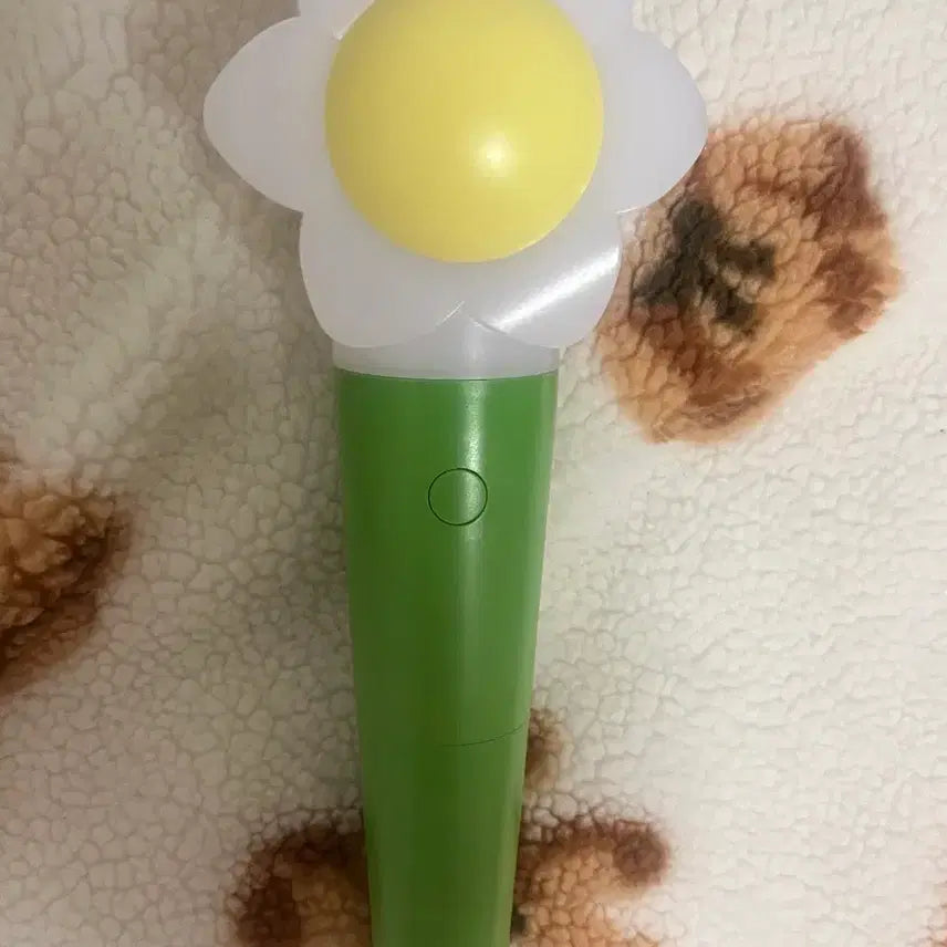 [BUNJANG] LOONA Chuu Cheer Stick / 이달의소녀 츄 응원봉