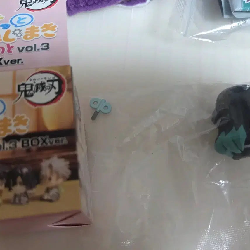 [BUNJANG] Demon Slayer Muichiro Tokito Petatto Acrylic Figure Vol. 3 Box Version / (미개봉)귀멸의칼날 펫타토 페타토  무이치로 피규어 가챠vol.3