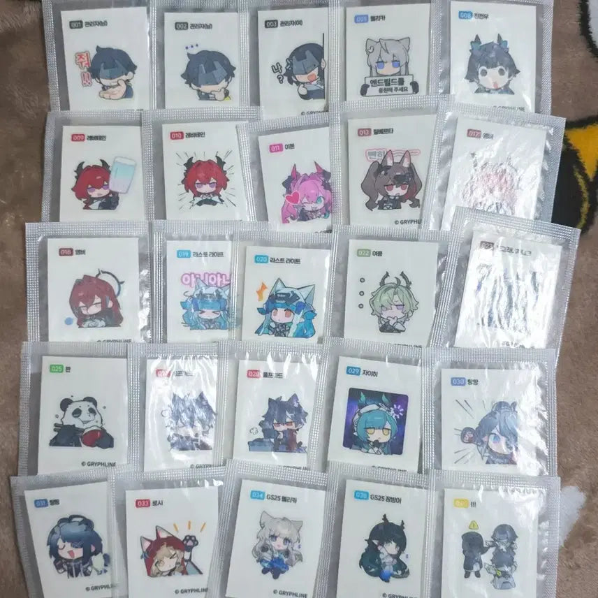 [BUNJANG] Arknights Endfield GS25 Collaboration Sticker Set (25 Types) Bundle / [명일방주 엔드필드] GS25 콜라보 띠부씰 <25종> 일괄 양도