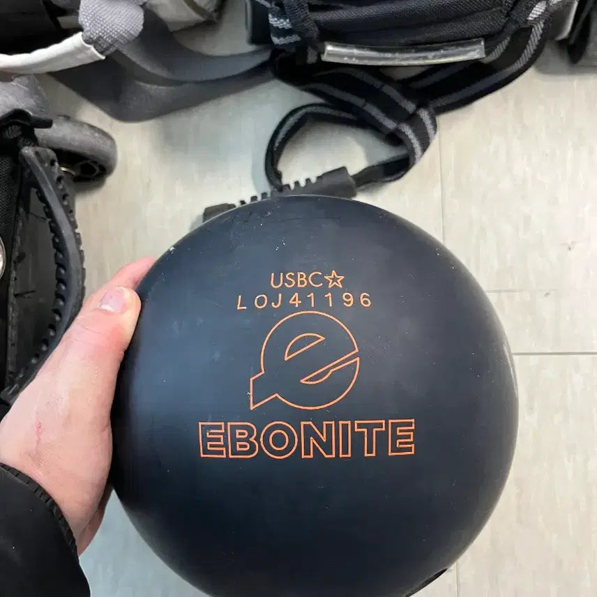 [BUNJANG] Bowling Ball Crush Black Urethane 15lb / [볼링공] 크러쉬 블랙 우레탄