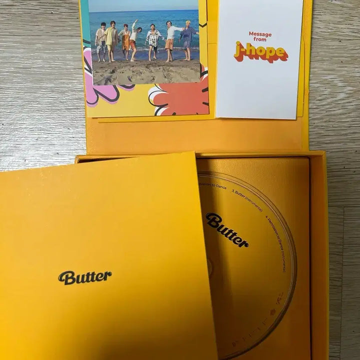 [BUNJANG] BTS Bangtan Boys Butter Album Signed / 방탄소년단 BTS Butter 앨범 친필 싸인