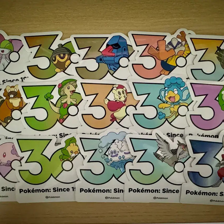 [BUNJANG] Pokemon 30th Anniversary Logo Sticker / 포켓몬 성수 팝업 30주년 로고스티커 교환