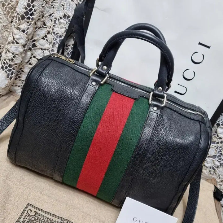 [BUNJANG] Gucci Three-Stripe Black Leather Boston Two-Way Bag / GUCCI 삼선블랙레더보스턴 투웨이가방