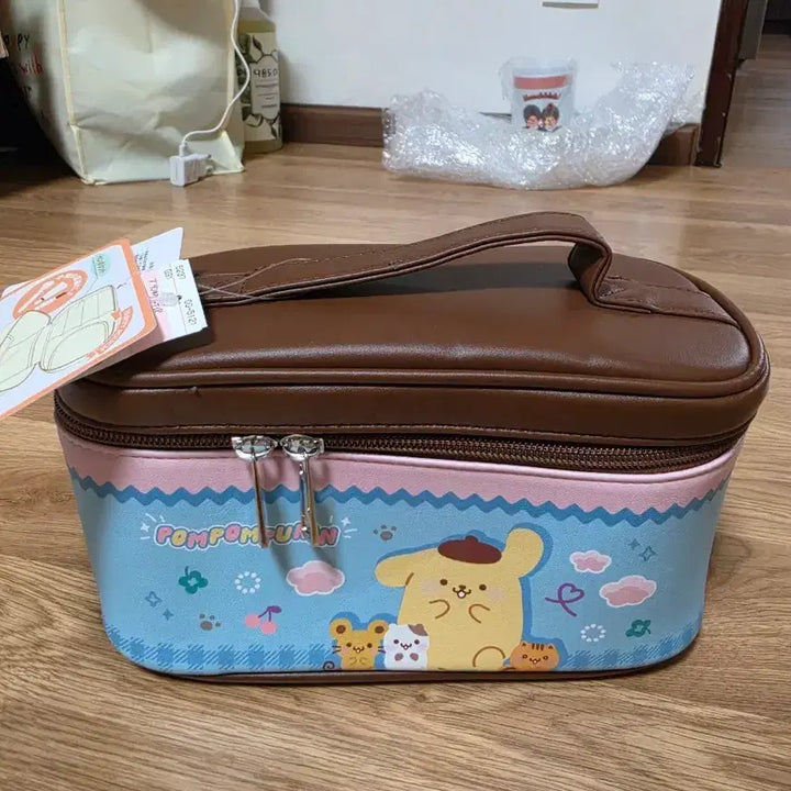 [SOLD OUT] 산리오 폼폼푸린 베니티 파우치(정품)