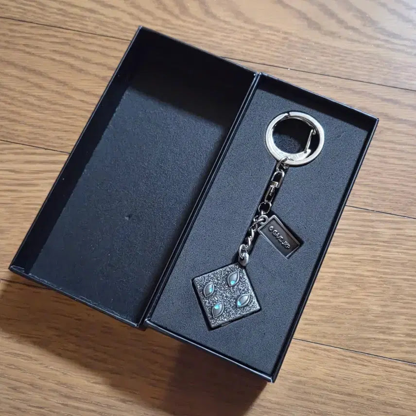 [BUNJANG] Jujutsu Kaisen Prison Realm Keychain (Opened) / 주술회전 옥문강 키링 팝업