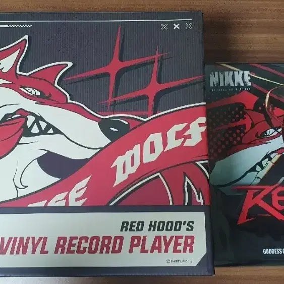 [BUNJANG] Nikke Red Hood Record Player (Turntable) + LP / 니케 레드후드 레코드 플레이어 (턴테이블) + LP