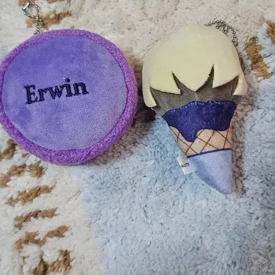 [BUNJANG] Attack on Titan Erwin Tapinui / 진격거 엘빈 타피누이