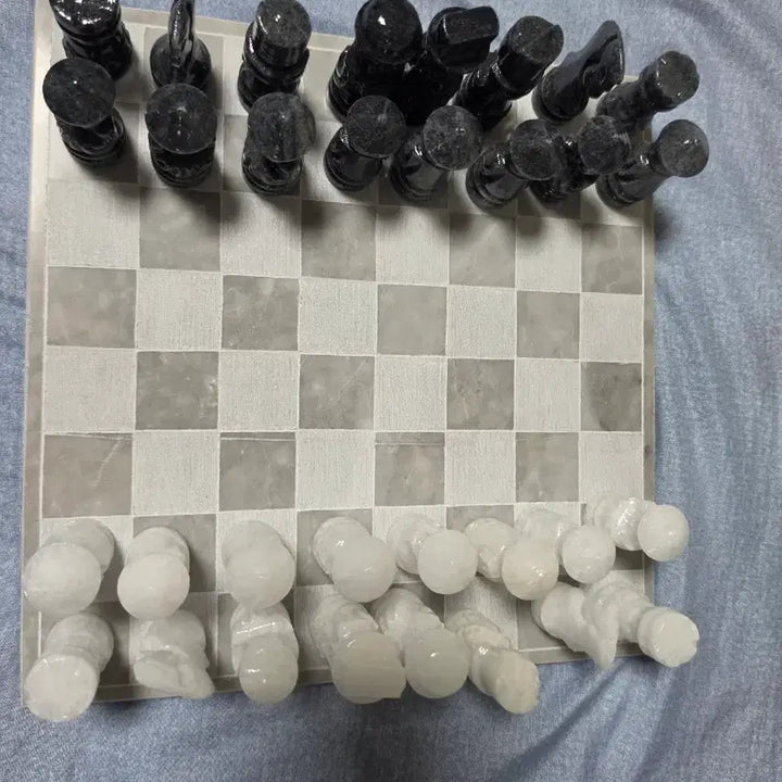 [BUNJANG] Marble Chess Set - Luxury Decorative Piece / 대리석 체스 세트 고급 장식용