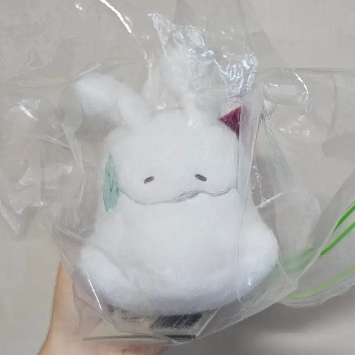 [BUNJANG] Holiday MeekKkmera Plush / 홀리데이 미끄메라 판매 양도 한국 택