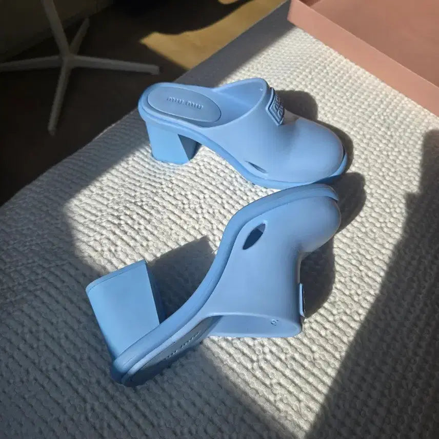 [BUNJANG] Miu Miu Rubber Mules Size 36 / 미우미우 러버 뮬 36사이즈