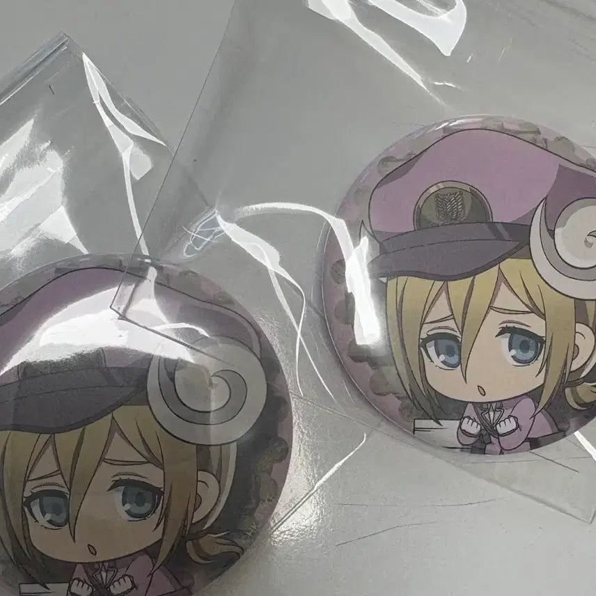 [BUNJANG] Attack on Titan Historia Can Badge / 진격의거인 히스토리아 캔벳지