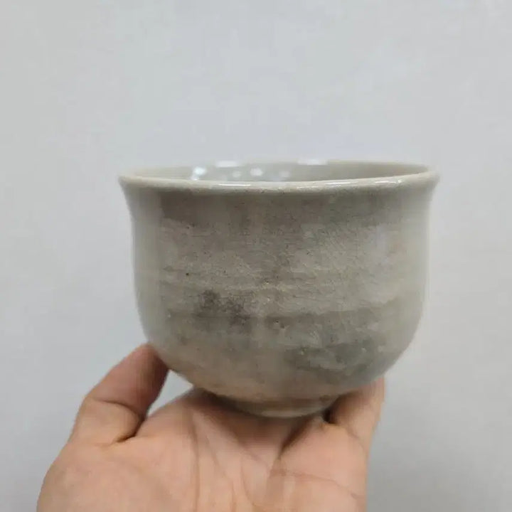 [BUNJANG] Antique White Porcelain Tea Bowl / 골동품 연질 맛이좋은 백자 통다완