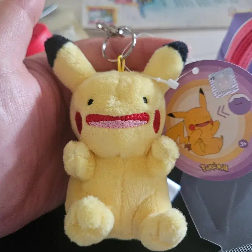 [BUNJANG] Pokemon Ditto Pikachu Plush Keychain / 새제품 포켓몬스터 메타몽 피카츄 봉제인형 키링