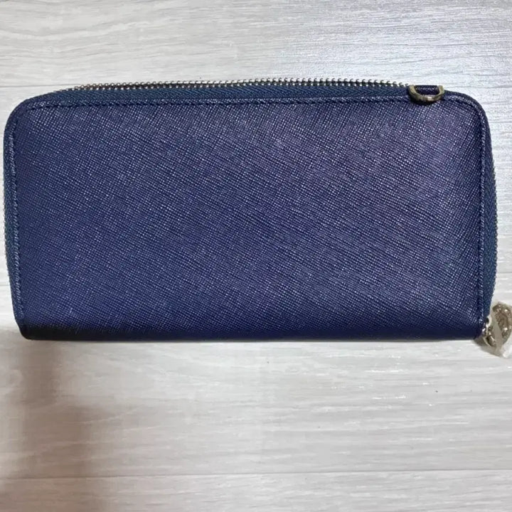 [SOLD OUT] 디즈니 미키마우스 지퍼 장지갑 새상품