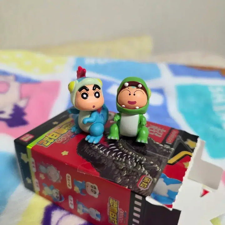 [BUNJANG] Crayon Shin-chan Dinosaur Diary Figure Set / 짱구는 못말려 공룡일기 피규어 가챠 히든 나나 짱구, 훈이 일괄