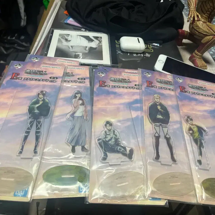 [BUNJANG] Attack on Titan Ichiban Kuji E Prize Acrylic Stand Bundle Set / 진격의거인 쿠지 E상 일괄판매