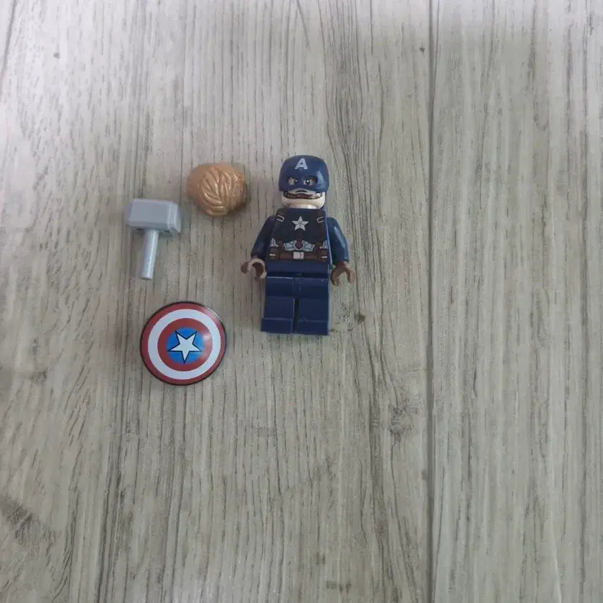 [BUNJANG] LEGO Captain America with Hammer and Shield / 레고 캡틴아메리카(네고 가능)