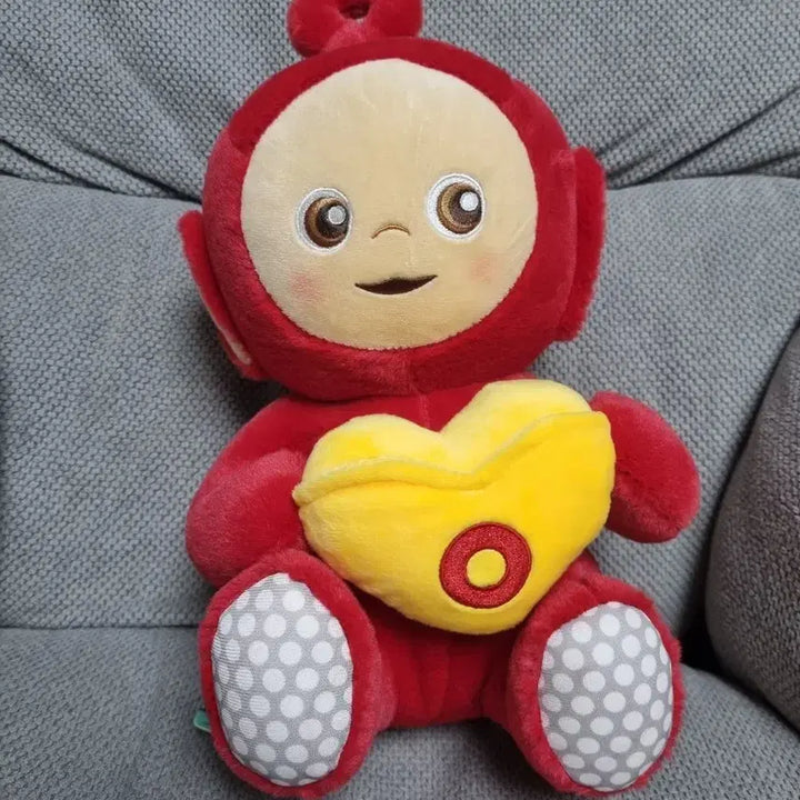 [BUNJANG] Teletubbies Po Heart Medium Sitting Plush Doll / 텔레토비 뽀하트 중형시팅인형