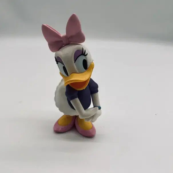 [BUNJANG] Disney Banpresto Daisy Figurine / 정품 디즈니 DISNEY 반프레스토 데이지 피규어