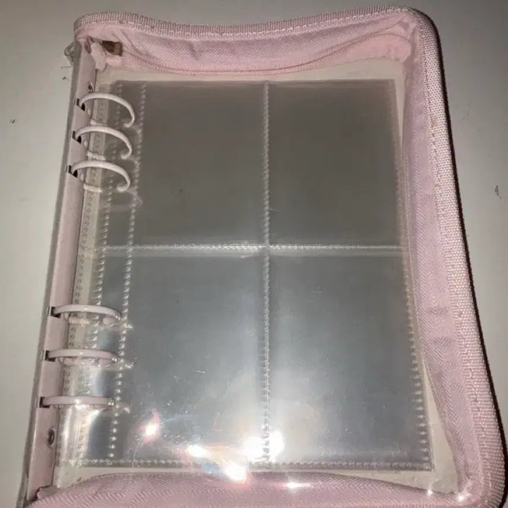 [BUNJANG] Ifbear Pink Zipper Binder with 10 Single-Sided Sleeves / 이프베어 핑크 지퍼바인더 단면 속지 10장 포함 포카 포카홀더 처분