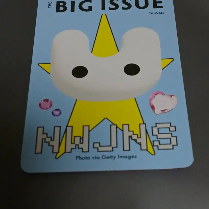 [BUNJANG] NewJeans Hanni Big Issue Photocard / NewJeans HANNI BIG ISSUE 포토카드