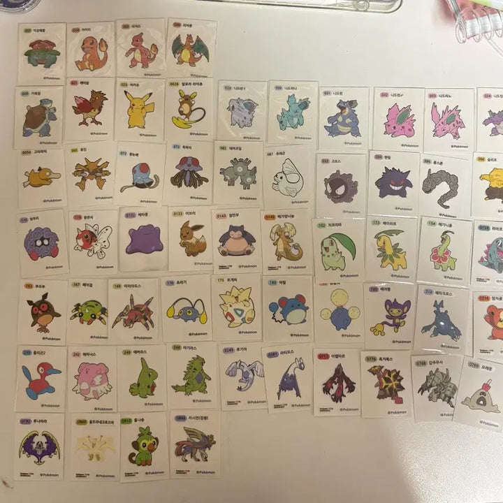 [BUNJANG] Bundle Set Character Stickers / 띠부씰 일괄판매