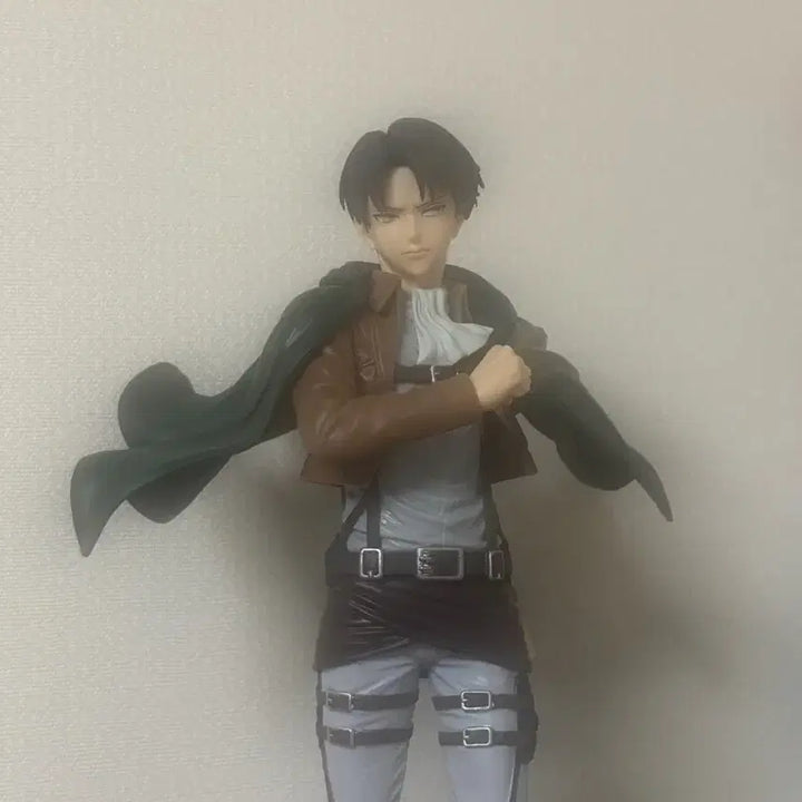 [BUNJANG] Attack on Titan Levi Grandista Figure / 진격의 거인 리바이 그란디스타 피규어 판매