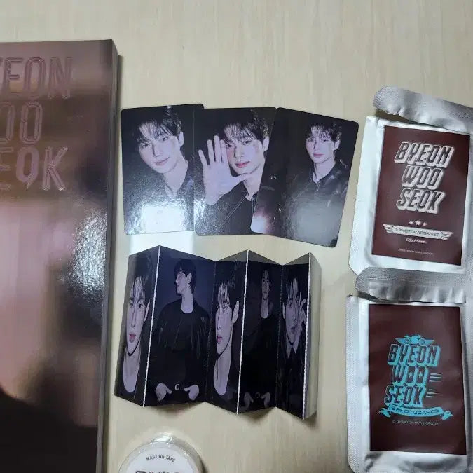 [BUNJANG] Byeon Woo Seok DICON A Type Bundle Set Photocard Holder / 변우석 디아이콘A타입
