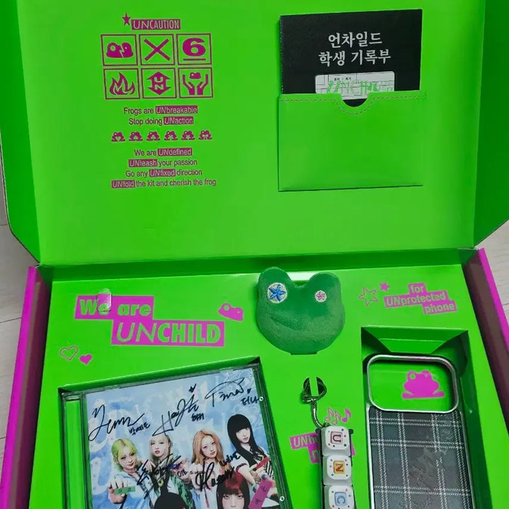 [SOLD OUT] 걸그룹 언차일드 MD 엠디+싸인시디 키트 팝니다 SELL