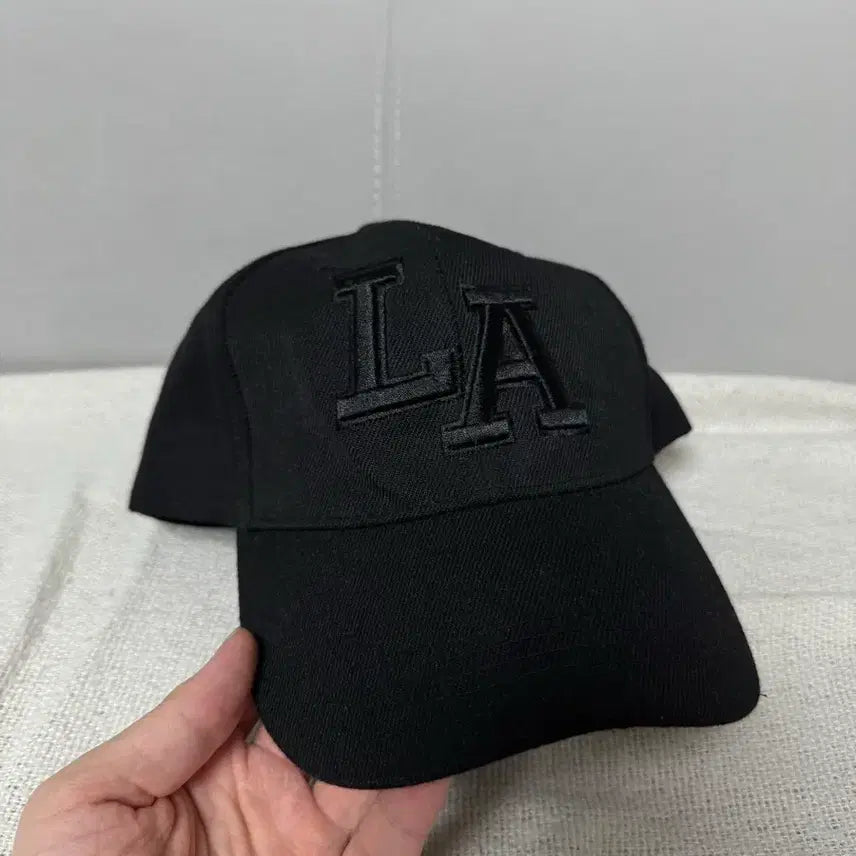 [BUNJANG] LA Black Logo Ball Cap / LA 블랙 볼캡